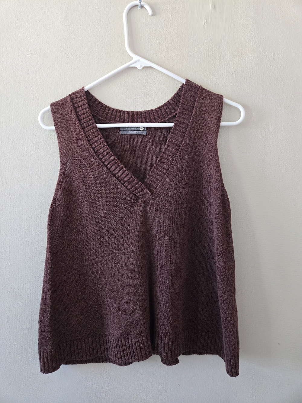 (NWOT) Anthropologie Red Brown Sweater Tank Top.